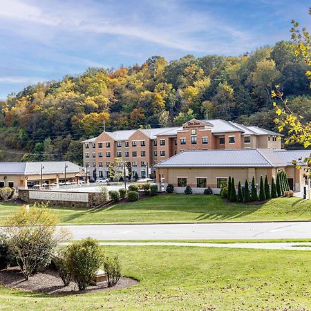 Best Western Plus Franciscan Square Inn & Suites Steubenville Kültér fotó