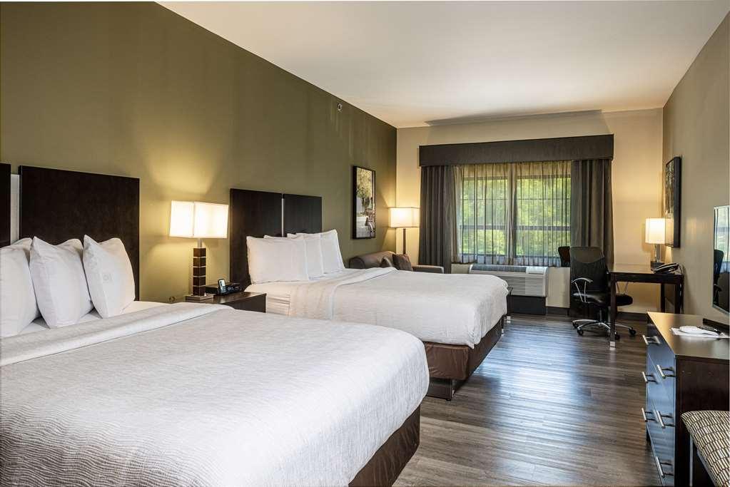 Best Western Plus Franciscan Square Inn & Suites Steubenville Szoba fotó