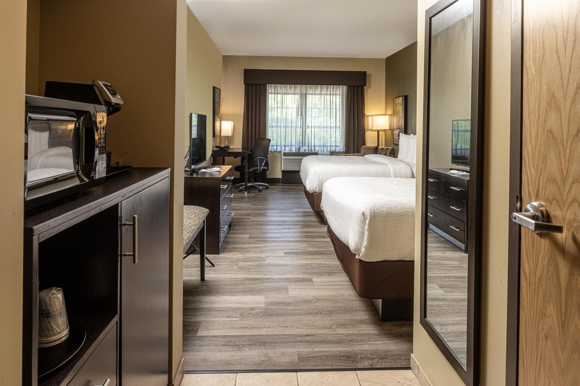 Best Western Plus Franciscan Square Inn & Suites Steubenville Kültér fotó
