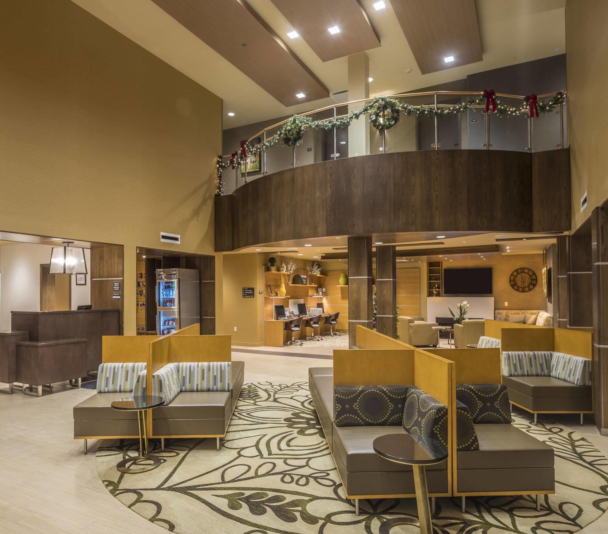 Best Western Plus Franciscan Square Inn & Suites Steubenville Kültér fotó